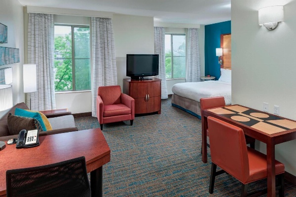 Residence Inn by Marriott Chicago Lake Forest/Mettawa image 7