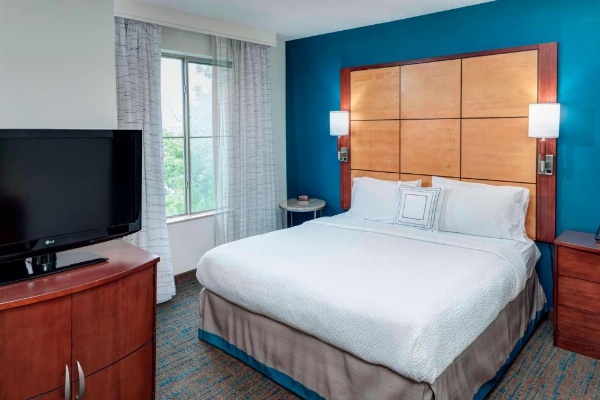 Residence Inn by Marriott Chicago Lake Forest/Mettawa image 8